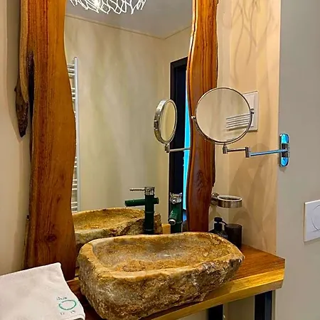 The One (adults Only)