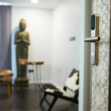 The One Apartments (Adults Only)